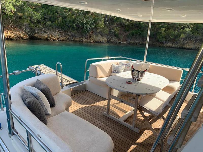 Book yachts online - motorboat - SES Yacht Trawler 55 - Atil - rent