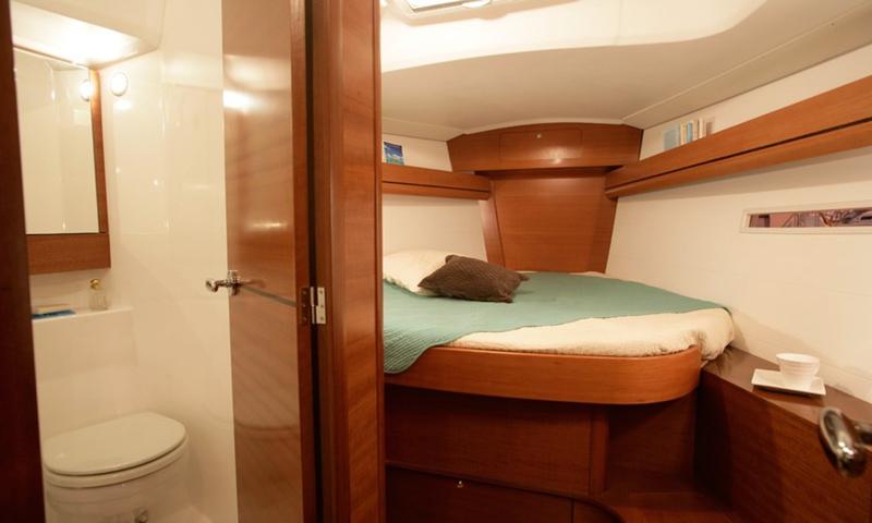 Book yachts online - sailboat - Dufour 405 - Smile - rent