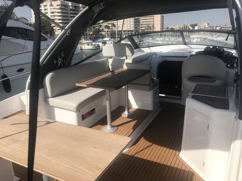 Book yachts online - motorboat - Bavaria S36 Open - Marsil - rent