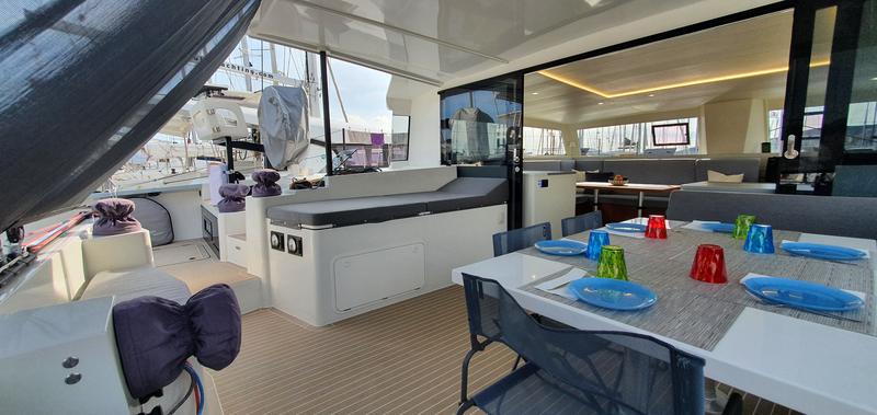 Book yachts online - catamaran - Itacatamaran 14.99D - Edenj - rent