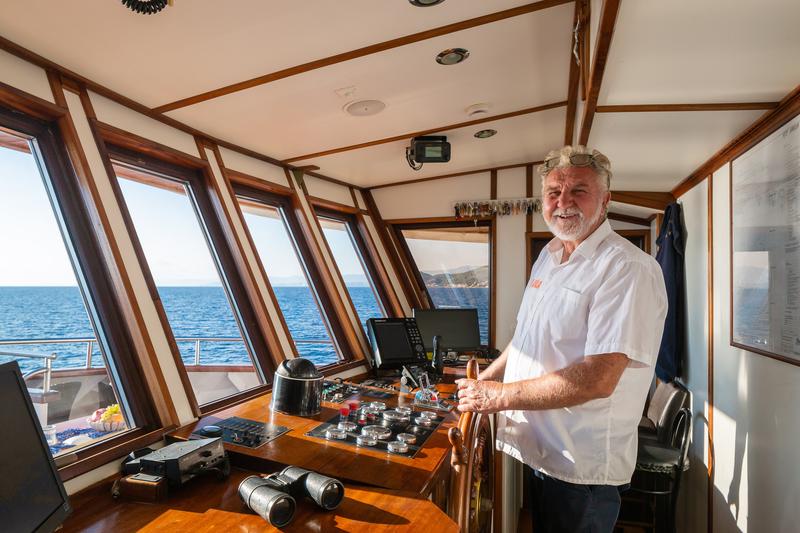 Book yachts online - motorboat - Motoryacht - Amalia - rent