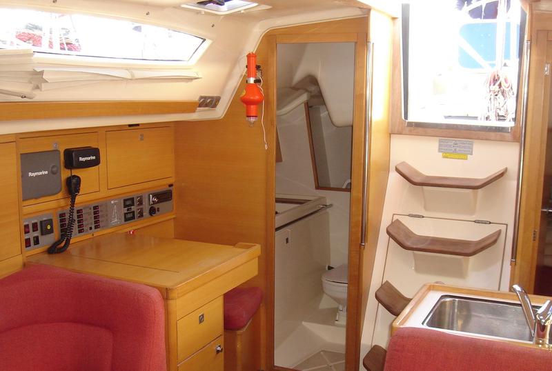 Book yachts online - sailboat - Elan 340 - Golf - rent