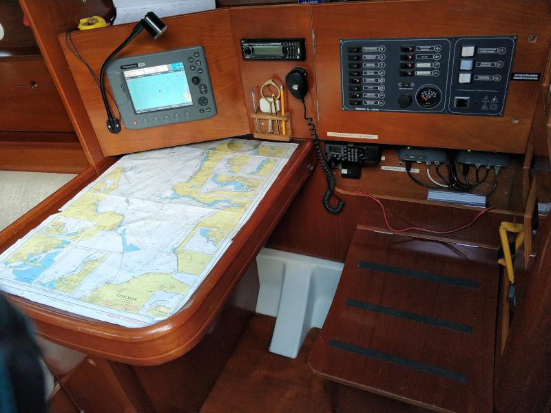 Book yachts online - sailboat - First 36.7 - Grote Beer - rent
