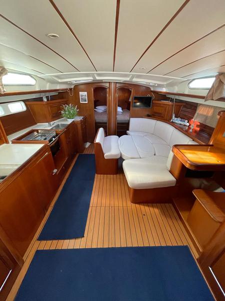 Book yachts online - sailboat - Beneteau 473 - Bella 2 - rent