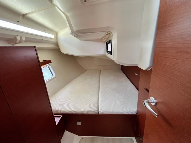Book yachts online - sailboat - Hanse 418 - Piranha - rent