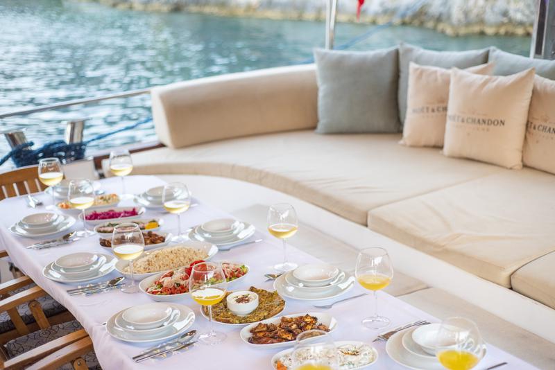 Book yachts online - other - Gulet - Rüya - rent