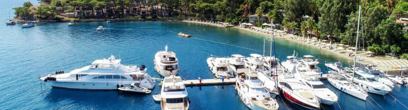 Book yachts online - catamaran - Lagoon 46 - Karamel - rent
