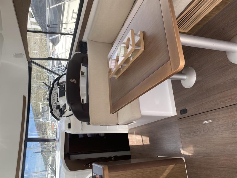 Book yachts online - motorboat - Beneteau Antares 36 - SOLAVIS - rent