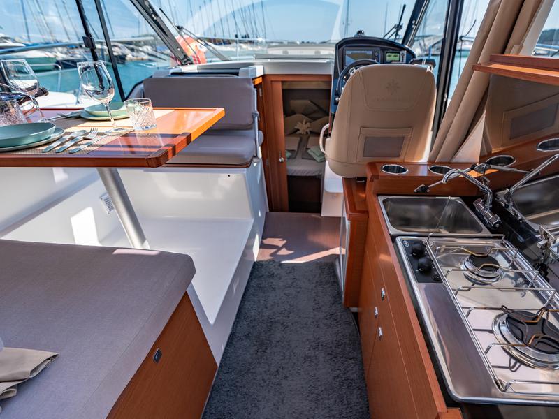 Book yachts online - motorboat - Merry Fisher 895 - Kim - rent