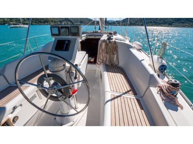 Book yachts online - sailboat - Beneteau Oceanis 343 - YAKUBU - rent