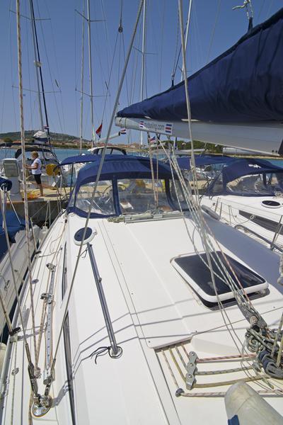 Book yachts online - sailboat - Elan 344 Impression - Rosa - rent
