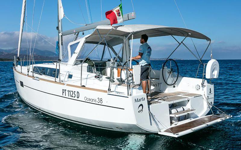 Book yachts online - sailboat - Oceanis 38 - Marta - rent