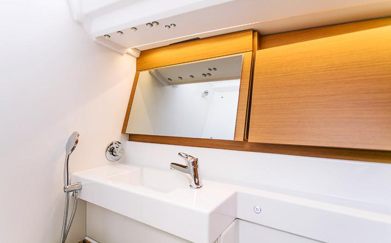 Book yachts online - sailboat - Sun Odyssey 440 - Coco - rent