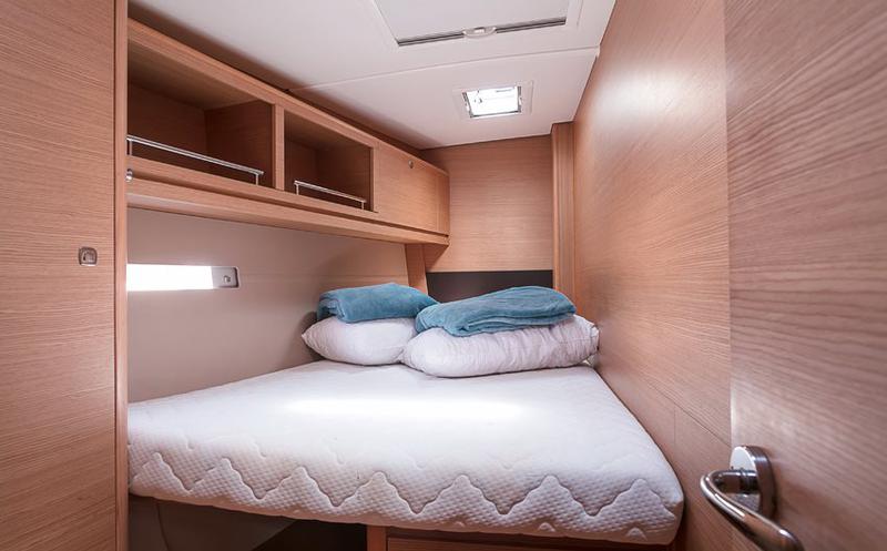 Book yachts online - sailboat - Dufour 56 Exclusive - Ipazia - rent