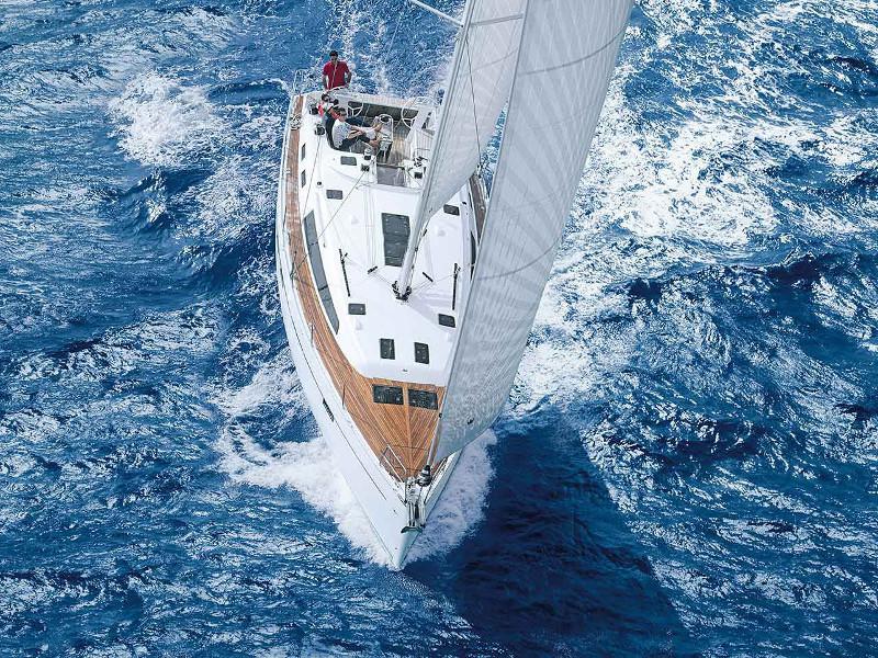 Book yachts online - sailboat - Bavaria Cruiser 51 - Jozefina - rent