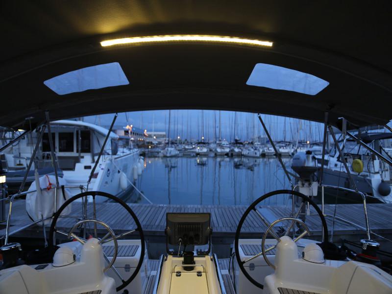 Book yachts online - sailboat - Sun Odyssey 419 - Kandur II  - rent