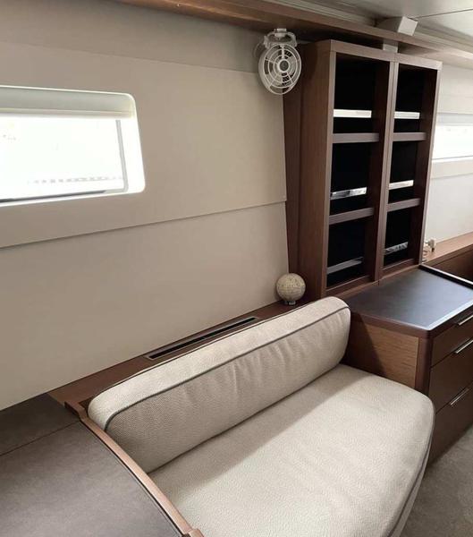 Book yachts online - catamaran - Lagoon 46 owner version - GOOD MOOD - rent