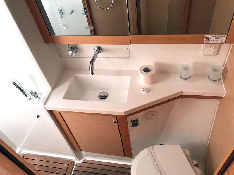 Book yachts online - catamaran - Lagoon 450  F - KAT EL MAR - rent