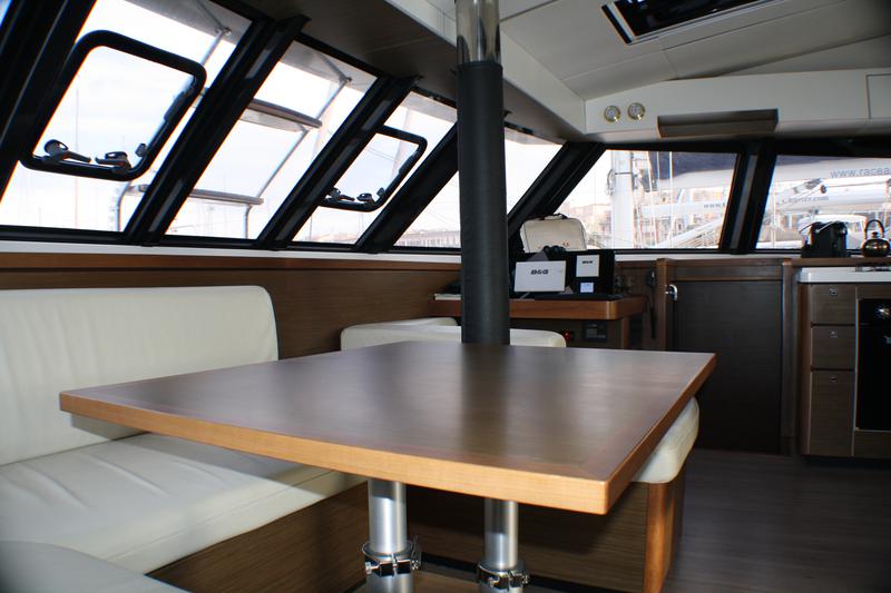Book yachts online - catamaran - Nautitech 46 Fly - Sardinia II - rent