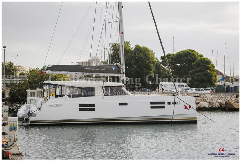 Book yachts online - catamaran - Nautitech Open 40 - Enteara - rent