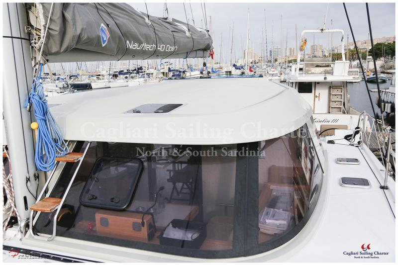 Book yachts online - catamaran - Nautitech Open 40 - Enteara - rent