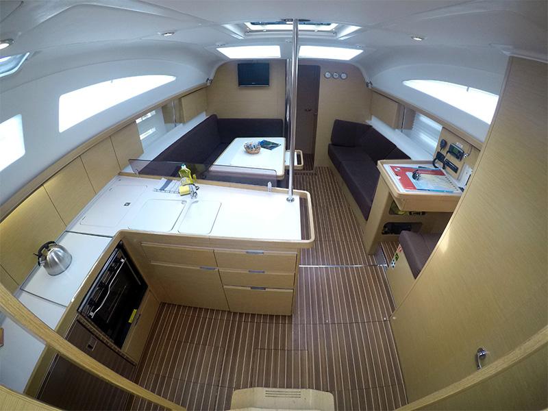 Book yachts online - sailboat - Elan 444 Impression - Marta X - rent