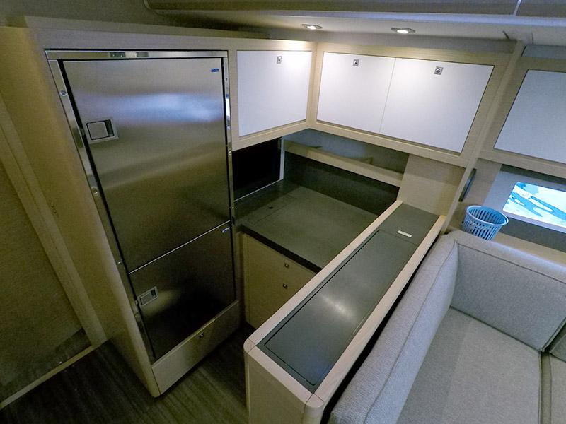 Book yachts online - sailboat - Dufour 530 GL - Vita - rent