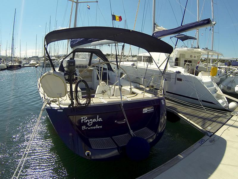 Book yachts online - sailboat - Grand Soleil 45 - Pingala - rent