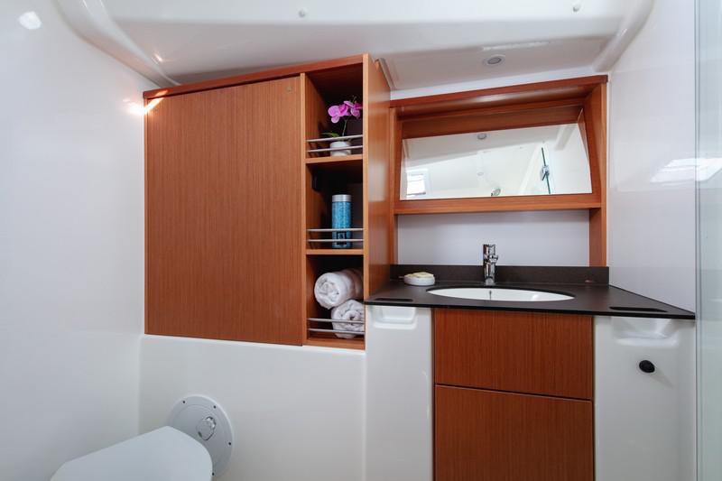 Book yachts online - sailboat - Bavaria Cruiser 51 - LUI - rent