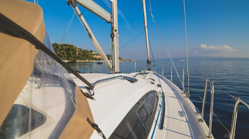 Book yachts online - sailboat - Elan 50 Impression - LENA - rent