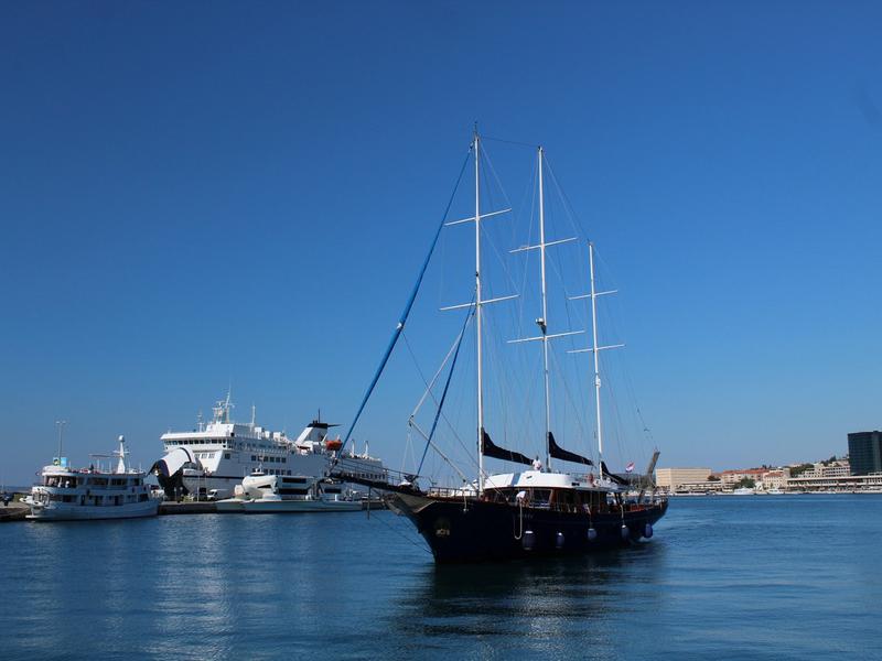 Book yachts online - other - Gulet Barba - Barba - rent