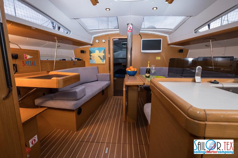 Book yachts online - sailboat - Sun Odyssey 42 DS - BALTIX - rent