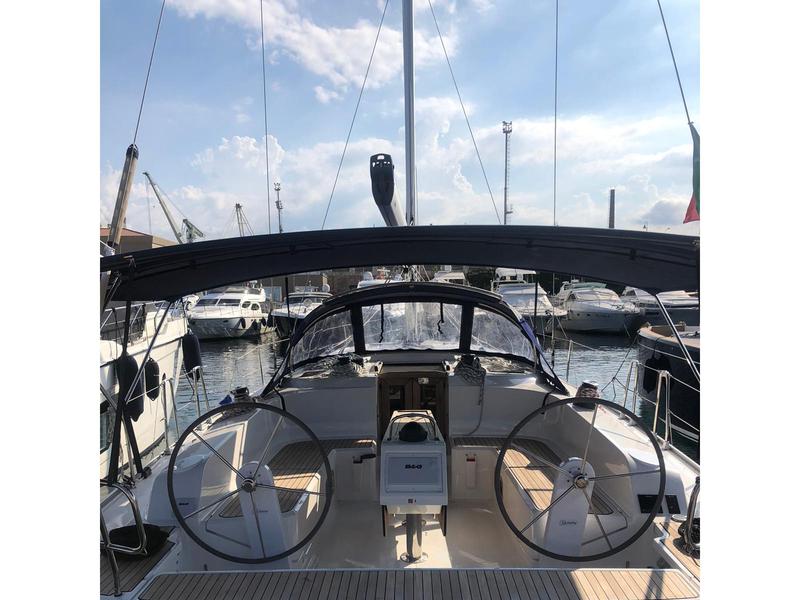 Book yachts online - sailboat - Bavaria 46 Cruiser - Baarìa - Standard line - rent