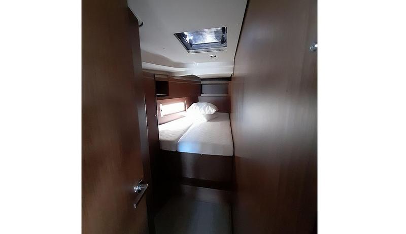 Book yachts online - sailboat - Oceanis 46.1 Performance - Okiroi - rent