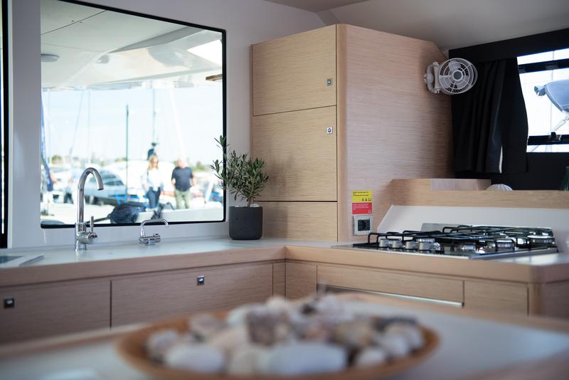 Book yachts online - catamaran - Dufour Catamaran 48 - Orfeas - rent