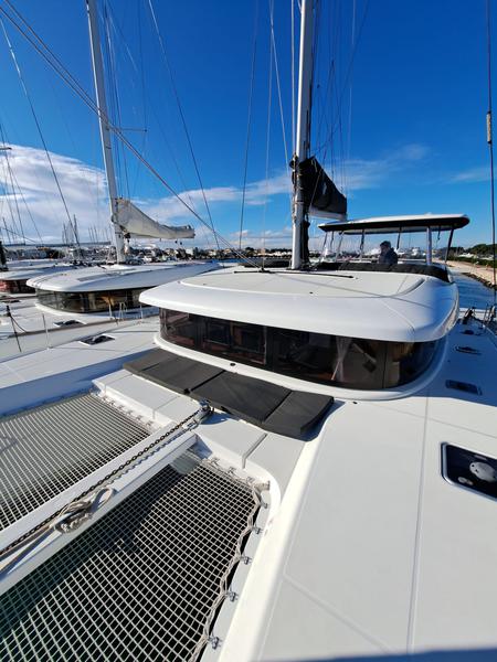 Book yachts online - catamaran - Lagoon 42 - LILA - NEW IN FLEET  - rent