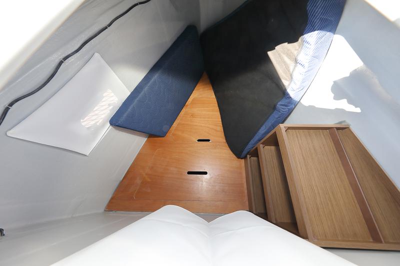 Book yachts online - catamaran - Lagoon 46 - WHY NOT - rent