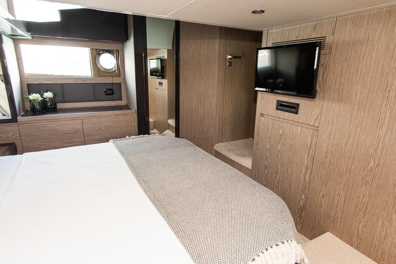 Book yachts online - motorboat - Azimut Atlantis 50 HT - Fellow III - rent