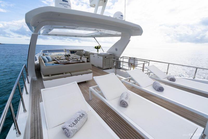 Book yachts online - motorboat - Azimut 72 Fly - Mineira - rent