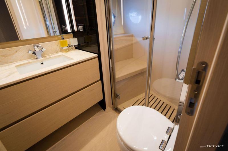 Book yachts online - motorboat - Azimut 72 Fly - Mineira - rent