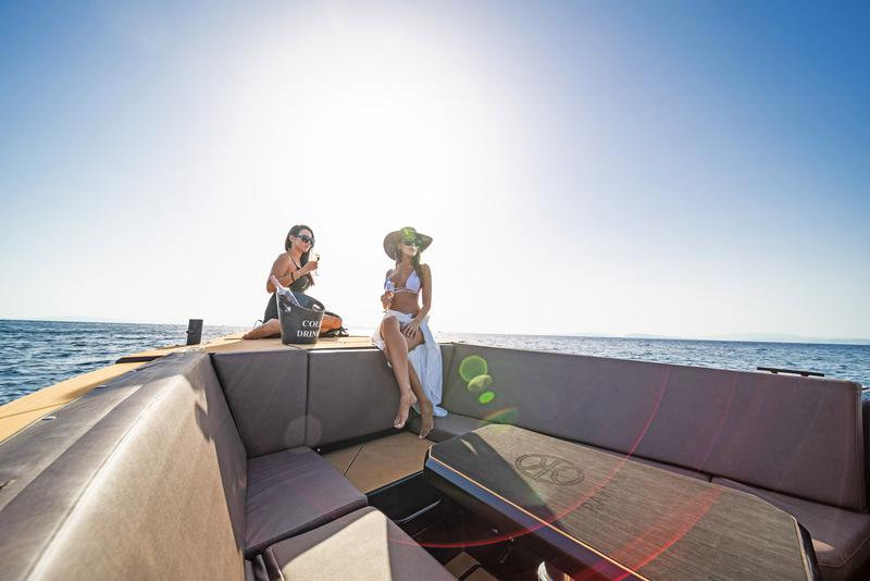Book yachts online - motorboat - Rafnar 1200 Leisure - ENIGMA (SKIPPERED) - rent