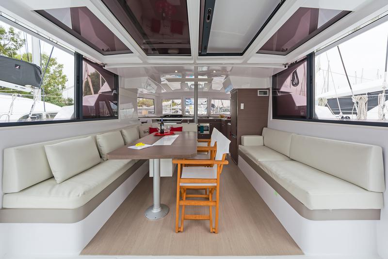 Book yachts online - catamaran - Bali Catspace - MEDITEO - rent