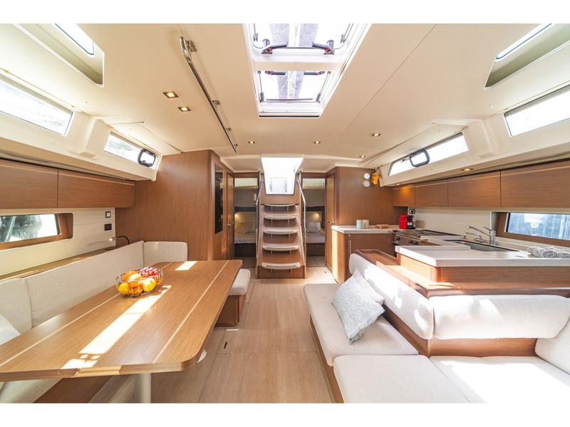 Book yachts online - sailboat - Oceanis 51.1 (5+1 cab) A/C &amp; GEN - CARPE DIEM - rent