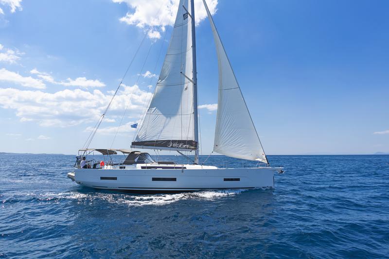 Book yachts online - sailboat - Dufour 530 AC &amp; GEN &amp; WM - DIMPA - rent