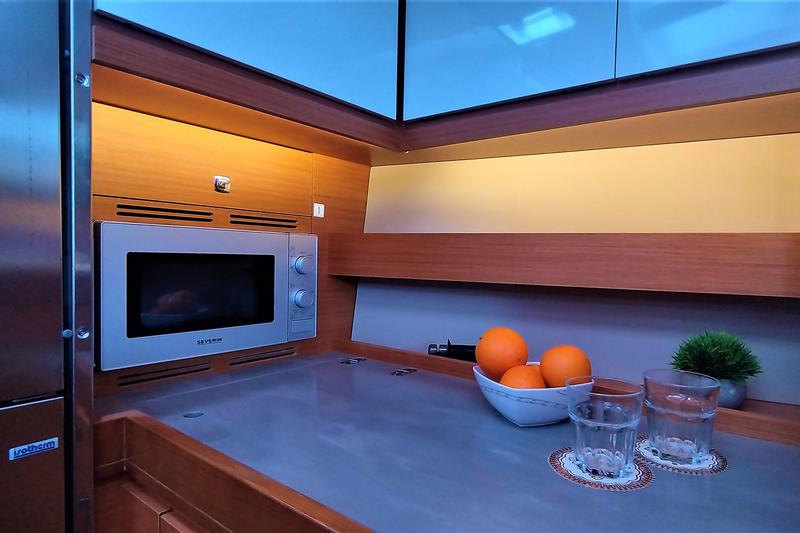 Book yachts online - sailboat - Dufour 56 Exclusive - Morisia - rent