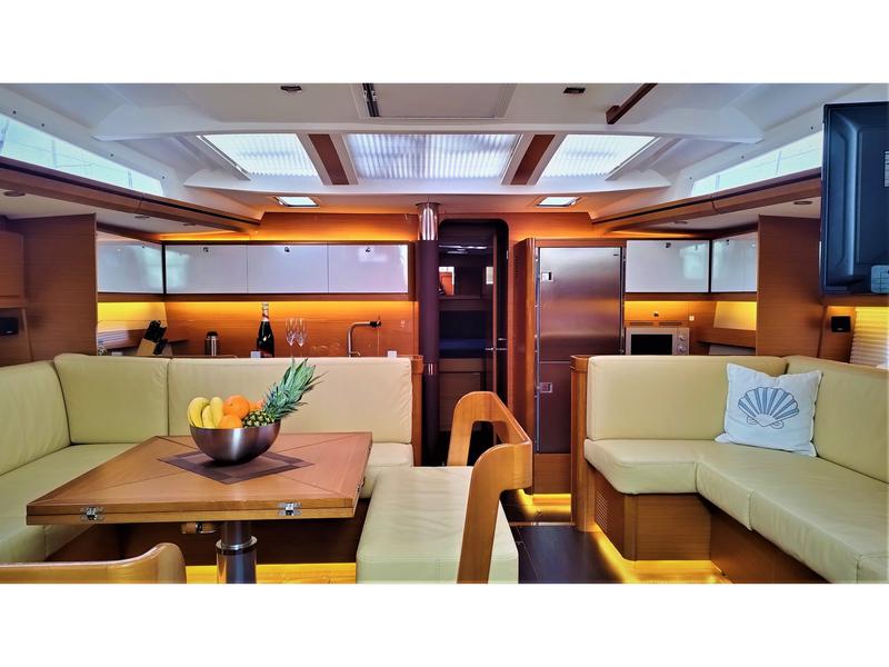 Book yachts online - sailboat - Dufour 56 Exclusive - Morisia - rent