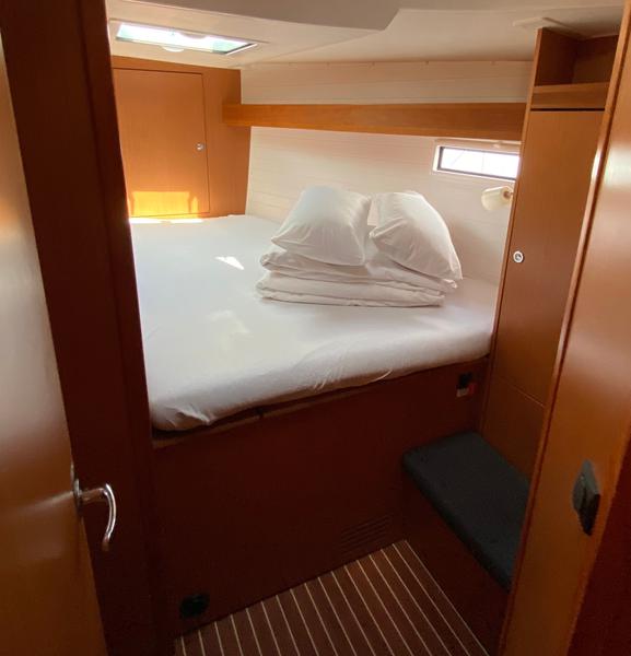 Book yachts online - sailboat - Bavaria Cruiser 34 - Kosjenka - rent