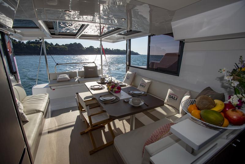 Book yachts online - catamaran - Bali Catspace - Day Dream - rent