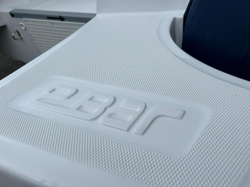 Book yachts online - motorboat - 2Bar 6.2 - 2 Bar - rent