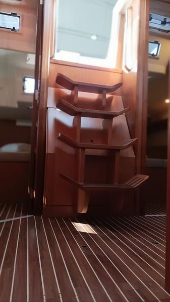 Book yachts online - sailboat - Bavaria C45 - LEGO - rent